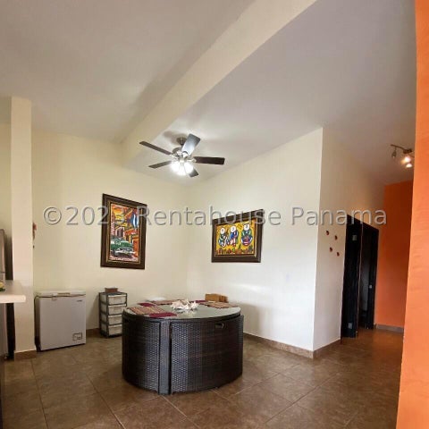 Cozy Furnished Home in Las Lajas, Chame